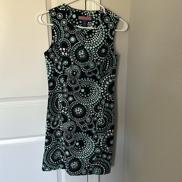 Vineyard Vines Dress - Picture 6 of 7